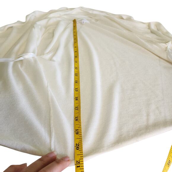 Soma Weekend Womens Convertible Sweater Wrap Size Medium White Lightweight - Picture 13 of 13